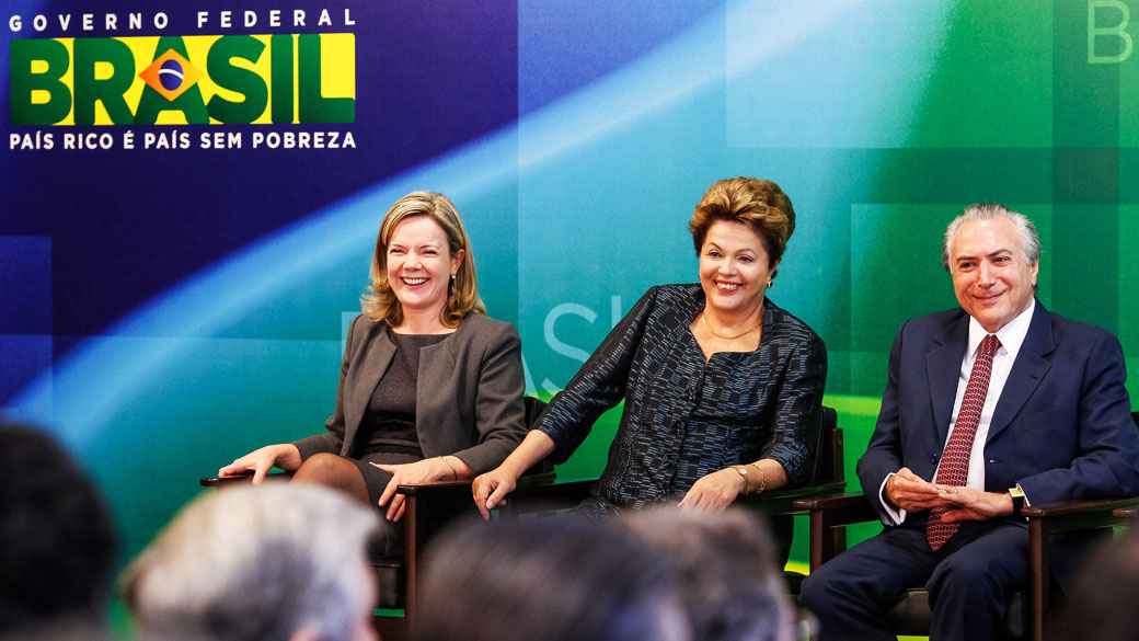 Dilma Rousseff durante cerimônia de Assinatura do Primeiro Anúncio Público de Terminais de Uso Privado