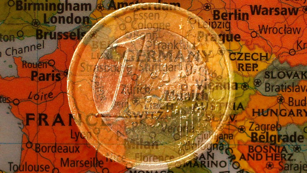 Zona do euro é formada por 17 países membros, liderados pela Alemanha, a principal economia