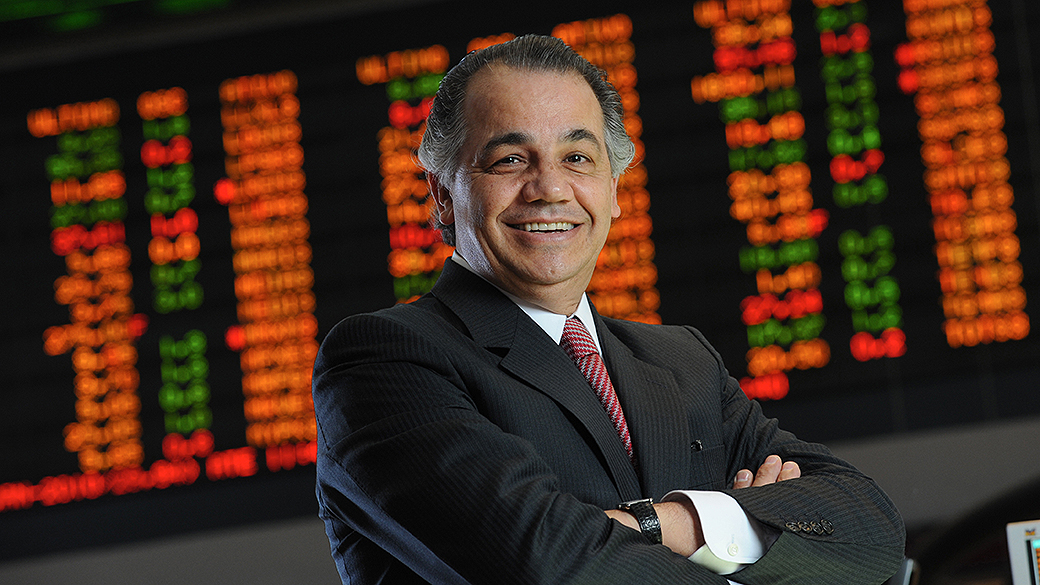 Edemir Pinto, presidente da Bovespa, será investigado pelo Ministério Público