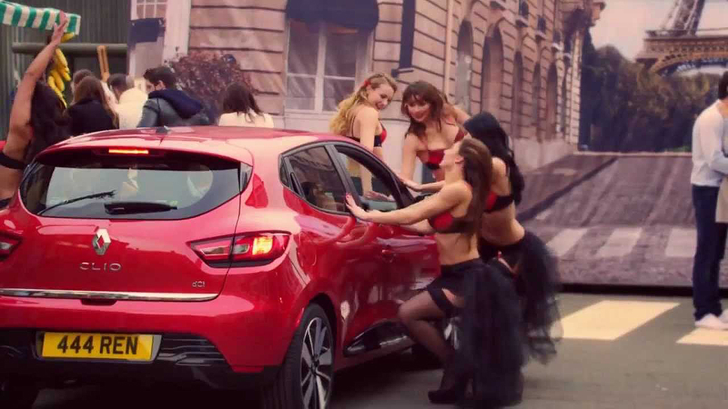 Campanha do Renault Clio banida na Inglaterra
