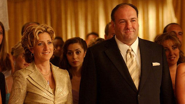 Edie Falco (Carmela Soprano) e James Gandolfini (Tony Soprano), em A Família Soprano