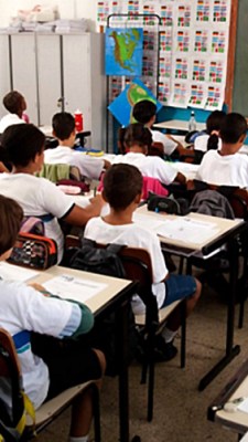 Sala da Escola Municipal Albert Schweitzer, em Laranjeiras - a escola participou de um estudo sobre a utilização do tempo de aprendizagem em sala de aula.