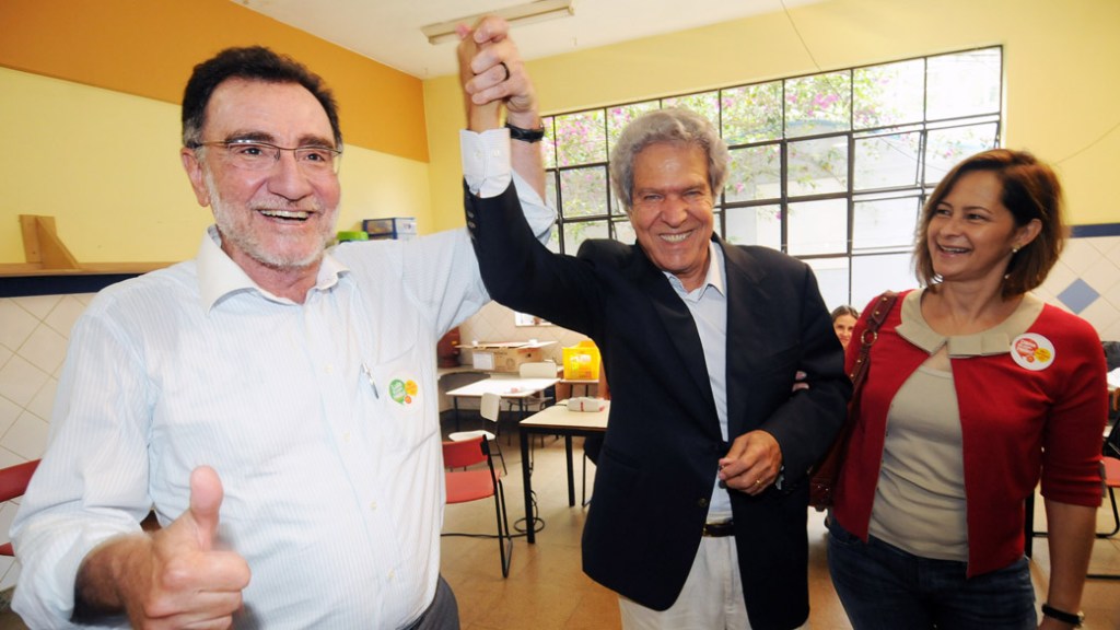 O ex-prefeito Patrus Ananias, na campanha de 2010: novo racha com o PSB