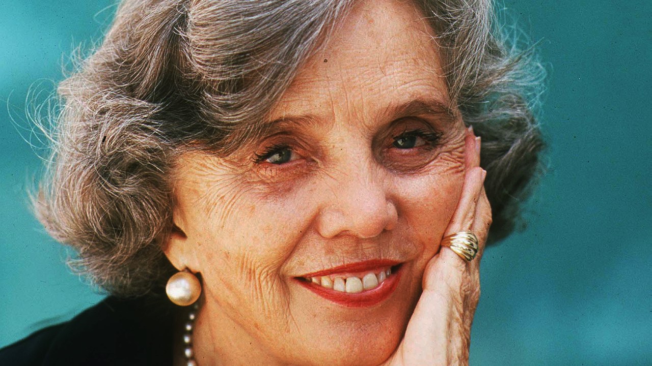A escritora e jornalista mexicana Elena Poniatowska, de 81 anos, é a vencedora do Prêmio Cervantes