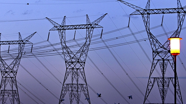 Distribuidoras precisam compensar rombo com compra de energia no mercado de curto prazo