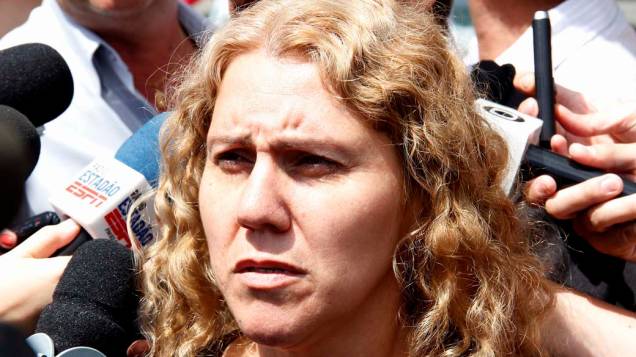 Ana Cristina Pimentel, mãe de Eloá, chega para o segundo dia de julgamento Ana Cristina Pimentel, mãe de Eloá, chega para o segundo dia de julgamento