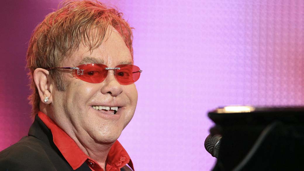 Elton John durante show no palco Mundo, no primeiro dia do Rock in Rio, em 23/09/2011