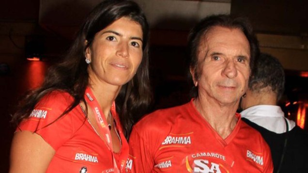 Emerson Fitipaldi e a mulher Rossana Fanucchi (19/02/2012)