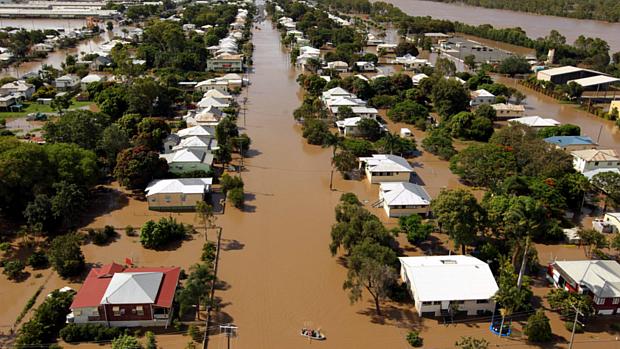 A cidade de Rockhampton, na Austrália, ficou isolada após as enchentes