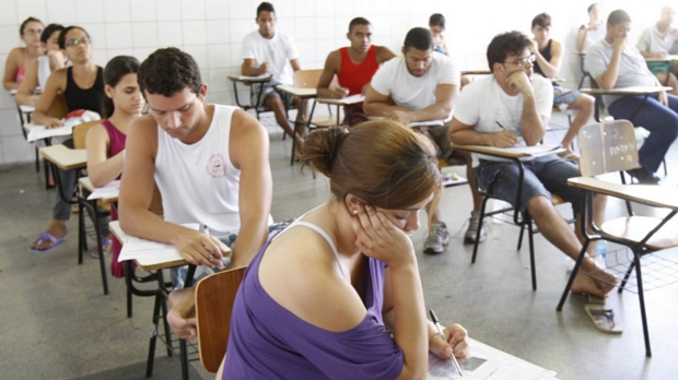 Estudantes fazem prova no segundo dia do Enem (Exame Nacional do Ensino Médio). 07/11/2010