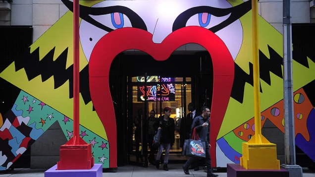 Entrada do espaço comercial dedicado a Lady Gaga na Barneys, em Nova York