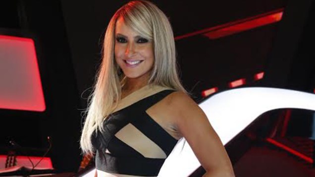 Claudia Leitte participa da coletiva de imprensa da 3ª temporada do The Voice Brasil