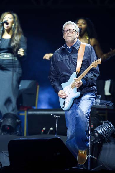 Eric Clapton durante show em Porto Alegre, em 06/10/2011