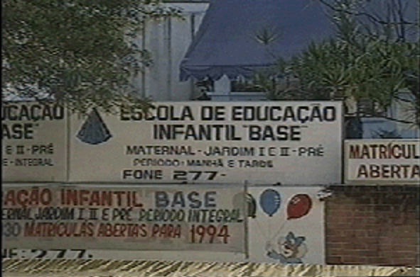 Fachada da Escola Base, no bairro da Aclimação, São Paulo