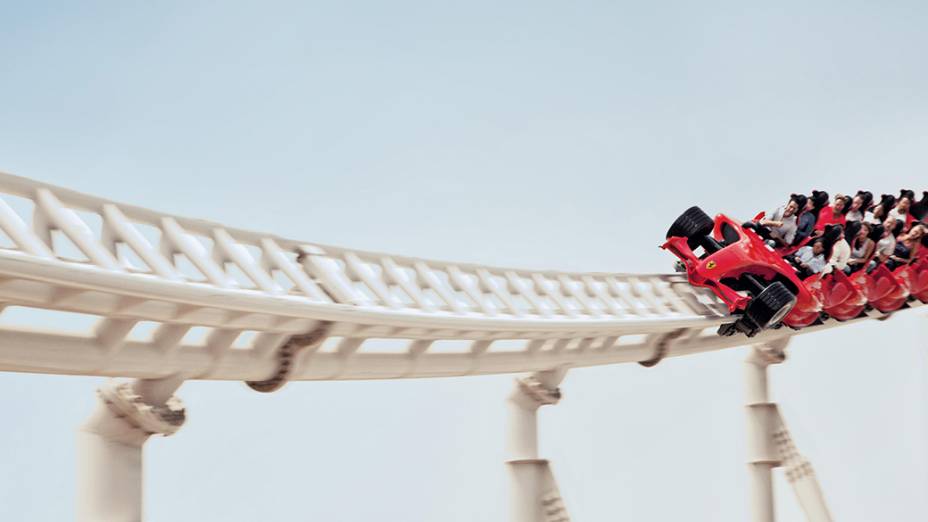 Parque Ferrari World em Abu Dhabi, nos Emirados Árabes