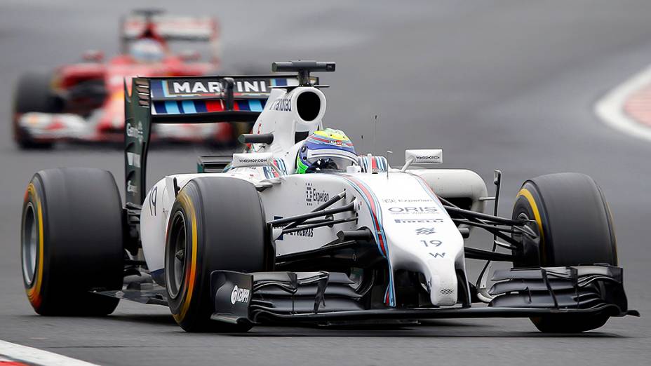 Felipe Massa terminou em quinto, três posições à frente do companheiro de Williams Valtteri Bottas