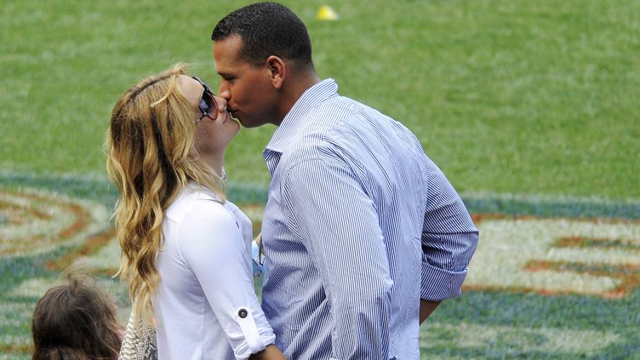 Alex Rodriguez do New York Yankees com a namorada, a atriz Kate Hudson em 2009