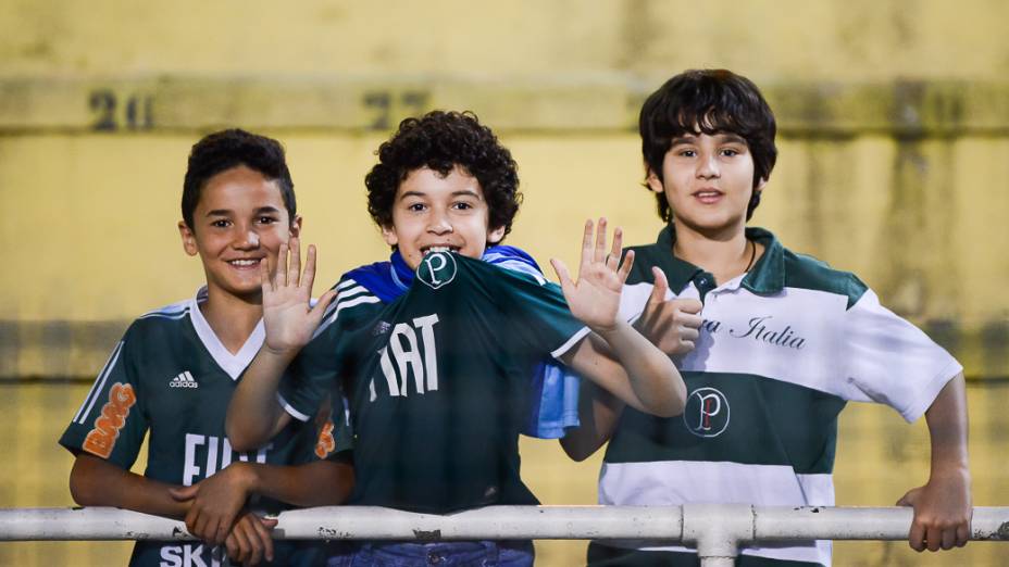 Palmeiras vence o Bragantino no Pacaembu em São Paulo por 2x1 nesta sexta-feira (2)