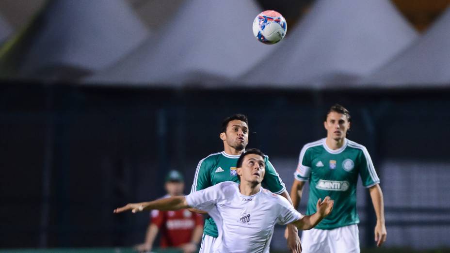 Palmeiras vence o Bragantino no Pacaembu em São Paulo por 2x1 nesta sexta-feira (2)