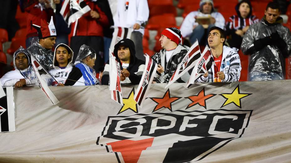 Torcida do São Paulo na partida contra o Atlético-PR válida pela 14ª rodada do Campeonato Brasileiro, no estádio do Morumbi - (15/08/2013)