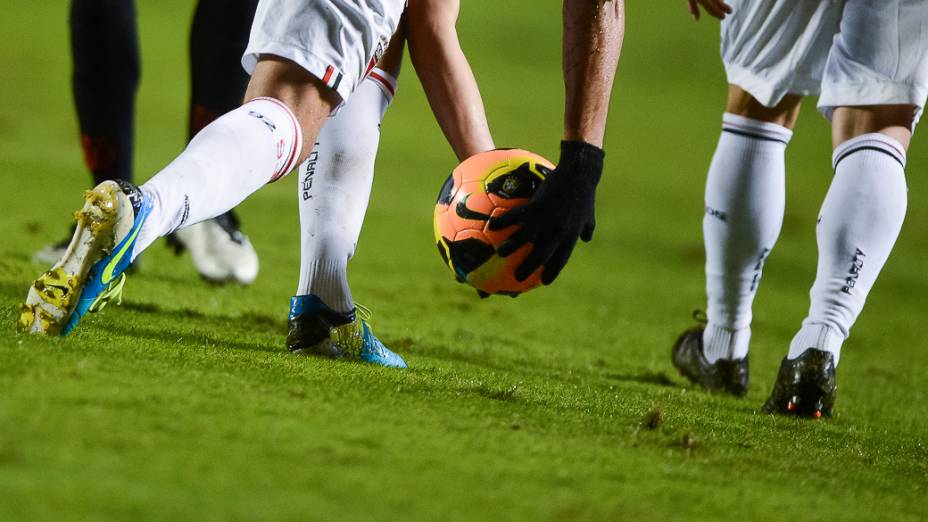 Lance da partida entre São Paulo e Atlético-PR, válida pela 14ª rodada do Campeonato Brasileiro, no estádio do Morumbi - (15/08/2013)