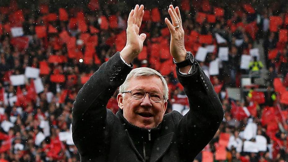 Alex Ferguson vem para seu último jogo em casa no comando do Manchester United antes de se aposentar, no Old Trafford, Inglaterra