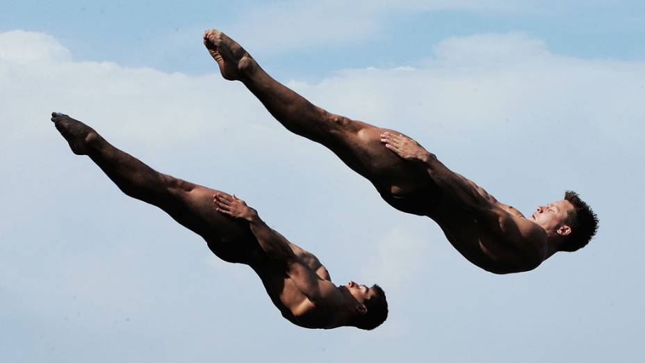 O Campeonato Mundial da FINA acontece de 19 de julho a 4 de agosto com seis modalidades: Natação, mergulho, Pólo Aquático, Natação Sincronizada, Natação em Águas Abertas, e, pela primeira vez na história, high diving, nas quais os homens deverão saltar de uma altura de 27 metros e as mulheres, de 18 metros. A competição acontece em Barcelona, Espanha