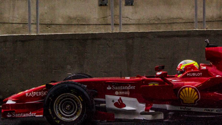 Ferrari Fórmula 1 em dia de demonstração no Autódromo de Interlagos