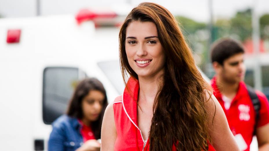 Belas mulheres durante o Ferrari Racing Days, em Interlagos