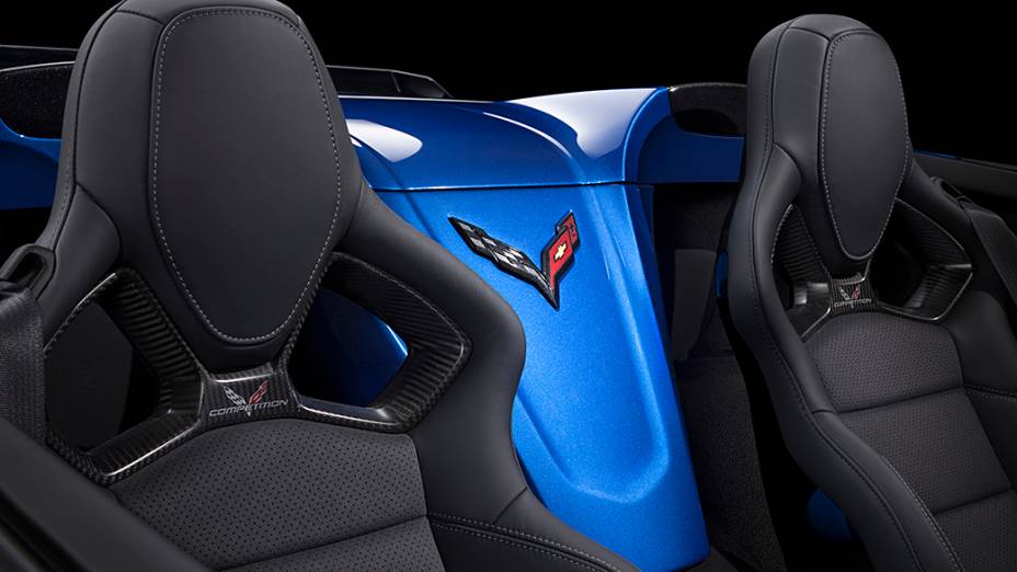 Detalhe dos bancos do Corvette Z06 2015