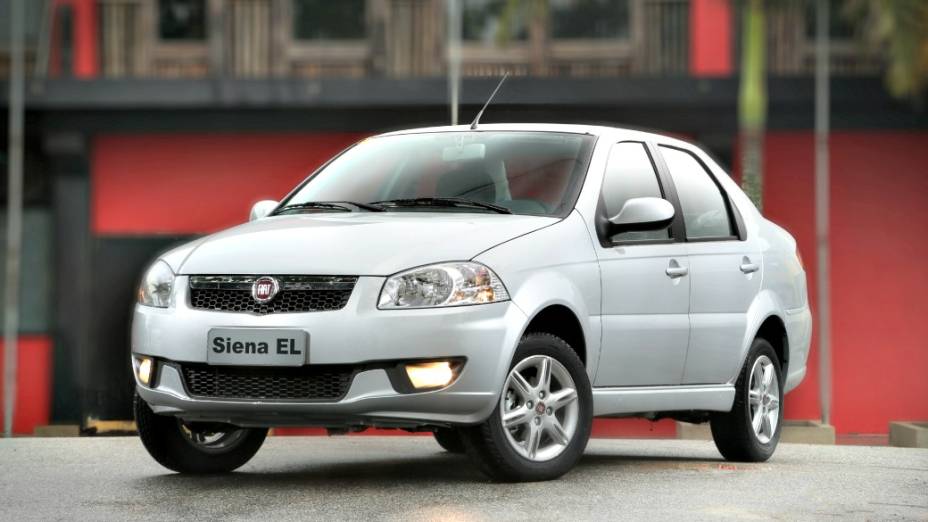 8 - Fiat Siena: 103.547 unidades vendidas