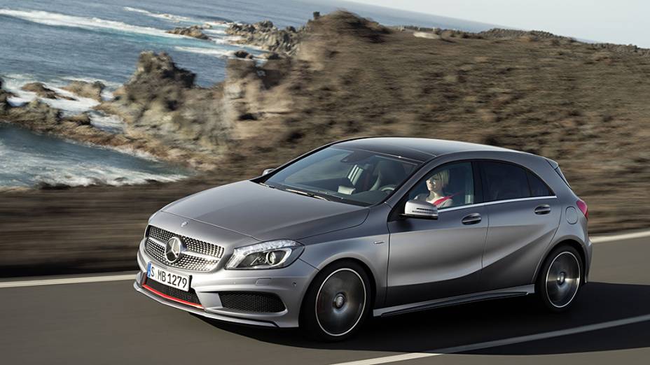 Mercedes A250 Turbo Sport: motor 2.0 turbo movido a gasolina rende 211 cv