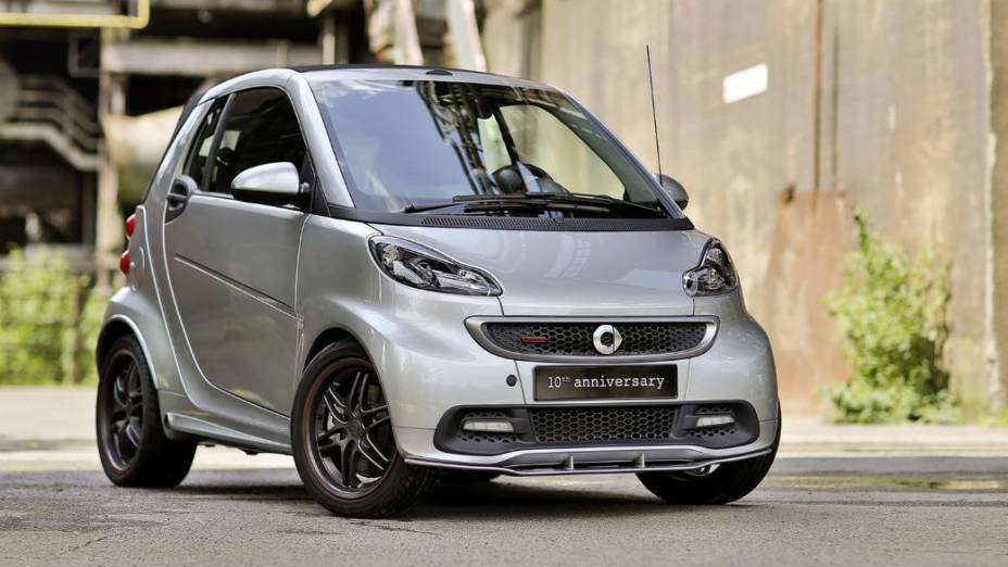 Smart Brabus Fortwo: edição especial para celebrar os dez anos de parceria entre a montadora e a preparadora