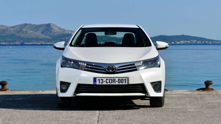 A versão europeia do Corolla 2014 terá um motor 1.4 diesel, e quatro a gasolina: 1,33 l com 99 cv; 1.6 Dual VVT-i, com 122 cv; 1.6 l com 132 cv; e 1.8 l Dual VVT-i, com 140