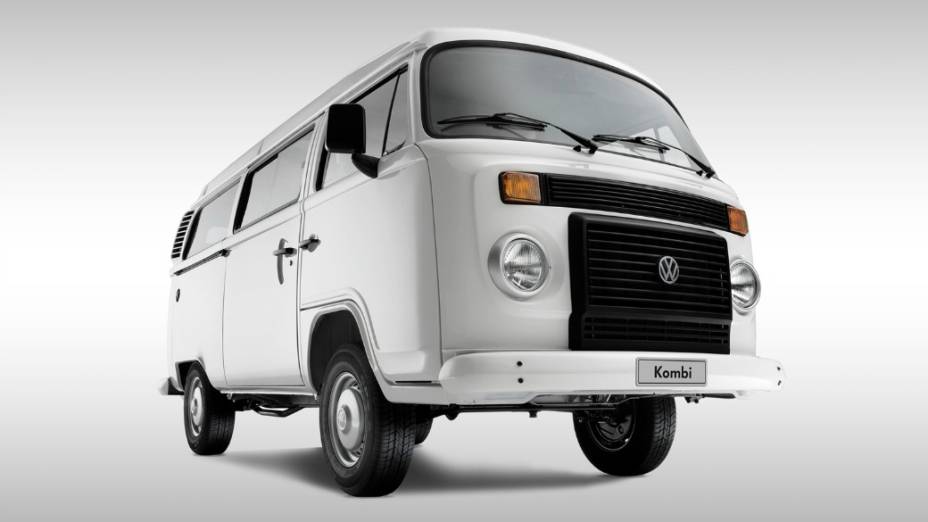 A Kombi foi o primeiro automóvel fabricado pela Volkswagen do Brasil. Sua produção foi encerrada no mês passado em razão da obrigatoriedade de instalação de freios com ABS e airbag em carros novos, que passou a vigorar neste mês no país