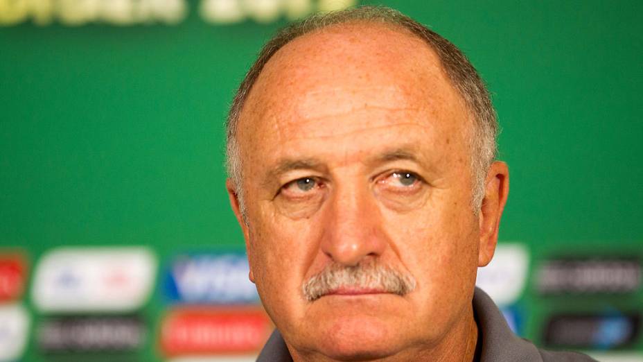 Luiz Felipe Scolari durante coletiva de imprensa nesta terça-feira (25), em Belo Horizonte