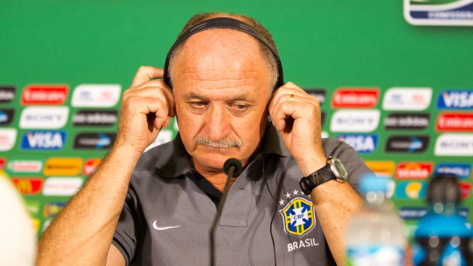 Luiz Felipe Scolari durante coletiva de imprensa nesta terça-feira (25), em Belo Horizonte