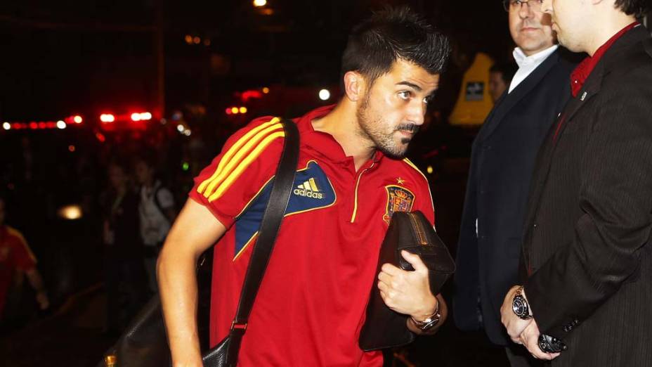 David Villa hega com a seleção espanhola em Recife. A Espanha vai enfrentar o Uruguai, no domingo às 19h, na Arena Pernambuco, válido pelo Grupo 2 da Copa das Confederações