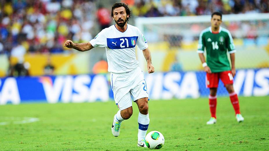 Pirlo durante partida entre Itália e México pela Copa das Confederações, no Maracanã