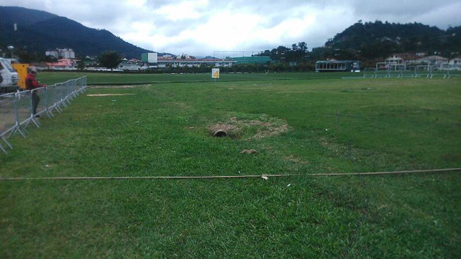 A Granja Comary, em Teresópolis, no dia da apresentação da seleção: tubulação exposta