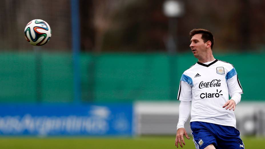 Lionel Messi durante treino da Seleção argentina neste sábado (31), em Buenos Aires
