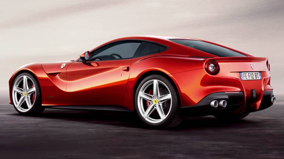 F12berlinetta: motor 6.3 litros, V12 e velocidade máxima de 340 km/hora