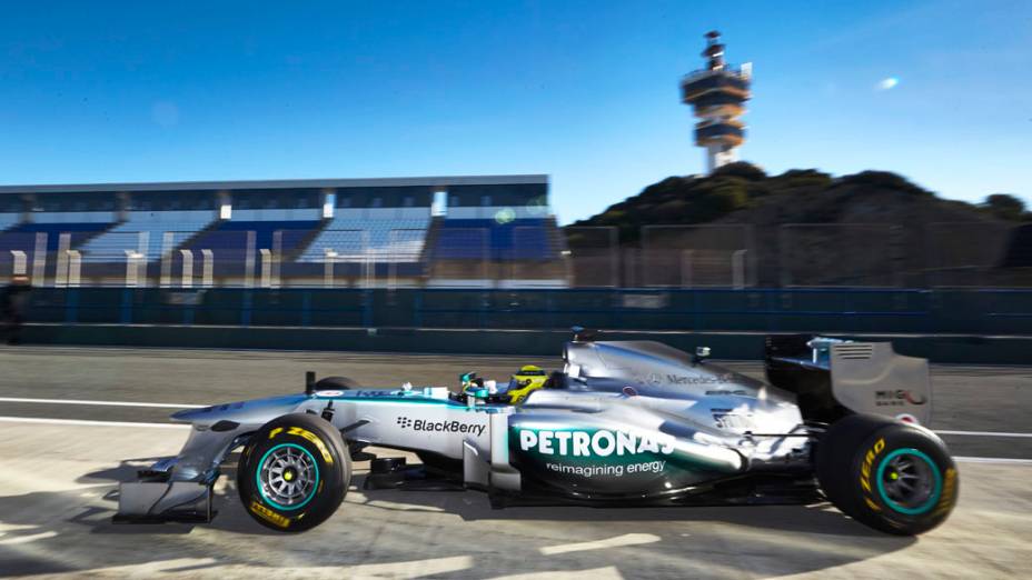 Novo Mercedes F1 W04