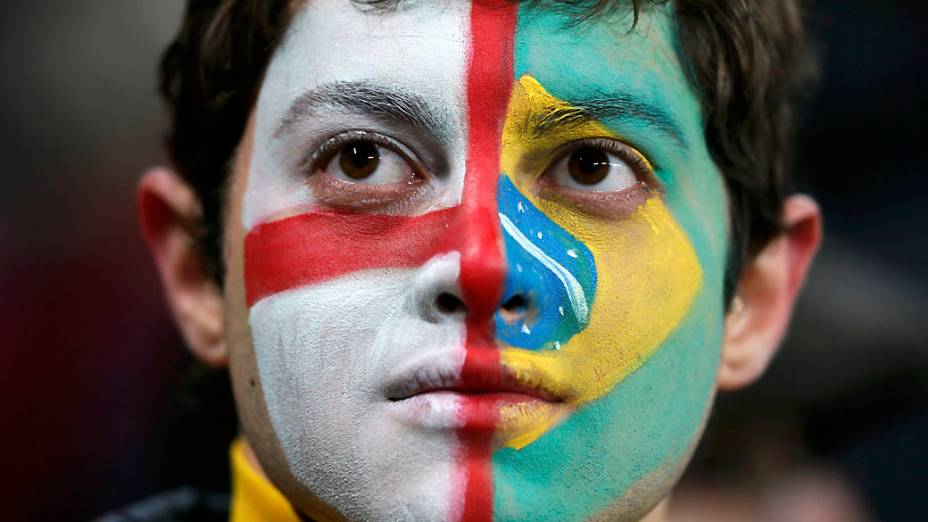 Torcida chega para amistoso de Brasil e Inglaterra no Estádio de Wembley em Londres