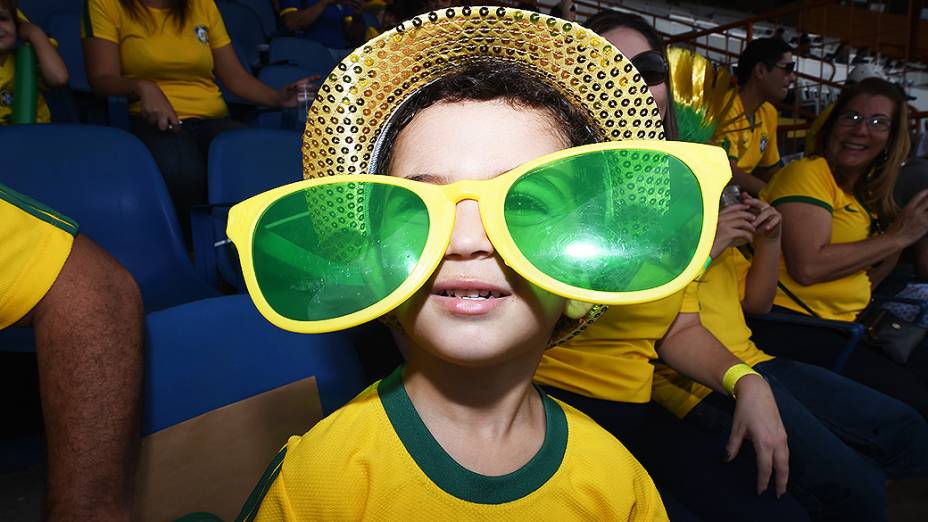 Torcida comparece ao estádio Serra Dourada para o amistoso entre Brasil e Panamá, em preparação para a Copa do Mundo