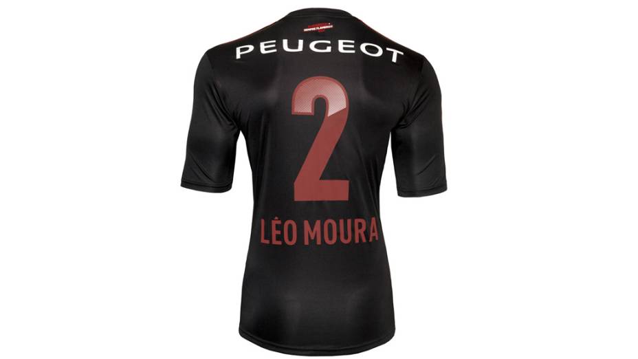 Nova camisa do Flamengo tem predominância do preto