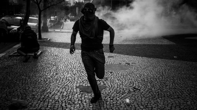 São Paulo - Integrantes do Black Bloc entraram em confronto com a polícia durante manifestação na avenida Paulista