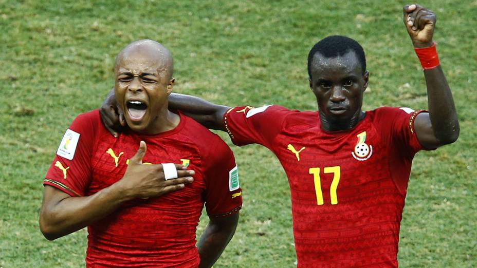 Jogadores de Gana comemoram gol contra a Alemanha no Castelão, em Fortaleza