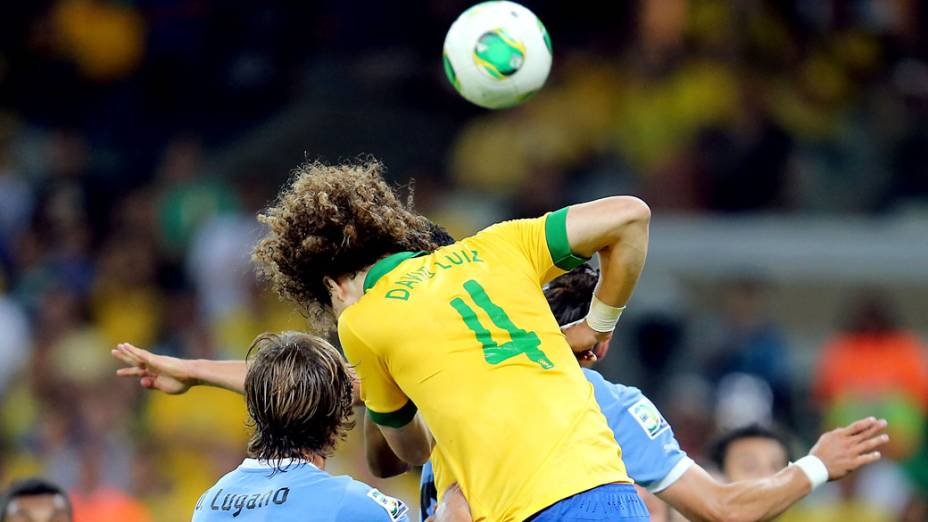 Brasil vence o Uruguai por 2 a 1 no Mineirão e garante a ida pra final da Copa das Confederações no Maracanã