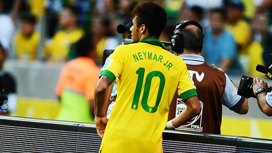 Brasil vence o México pela segunda rodada da Copa das Confederações no Castelão, em Fortaleza